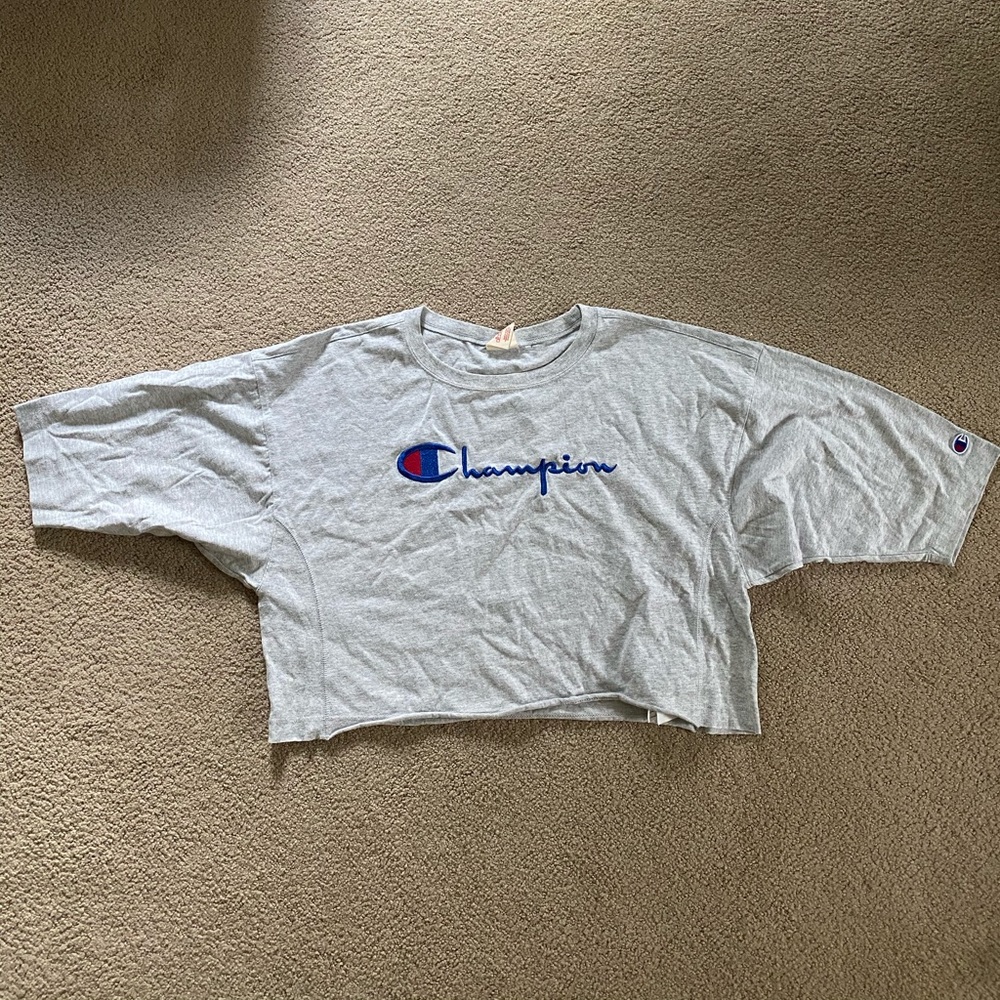 Champion cropped tee